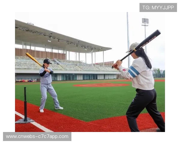 阿尔-拉岩俱乐部垒球场曾承办多哈亚运会垒球赛